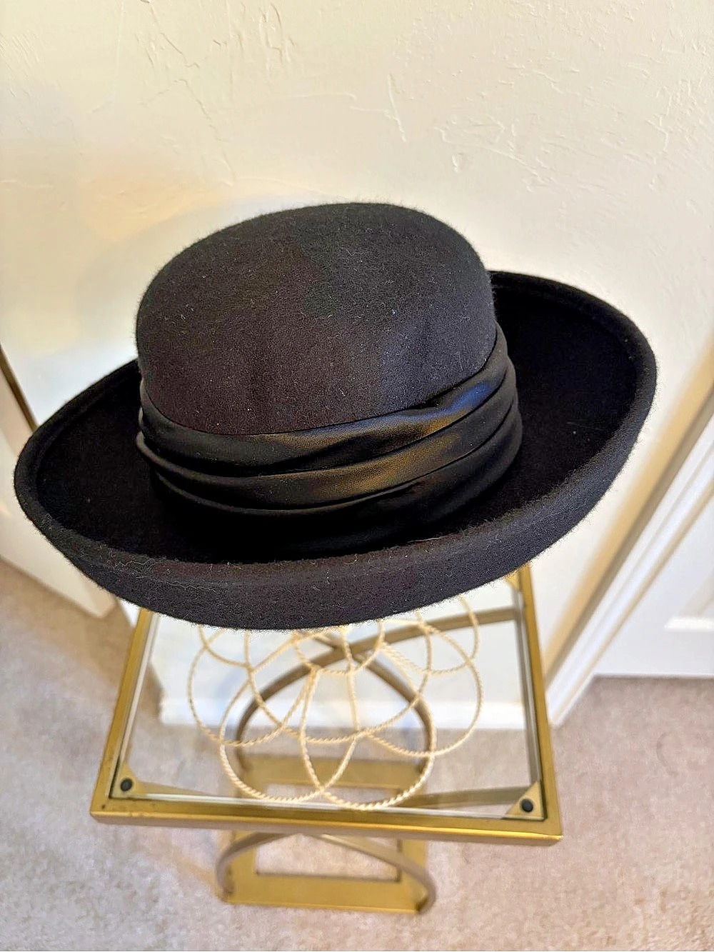 TINATOO Wool Felt Wide Brim Hat Black 22–23” Like New